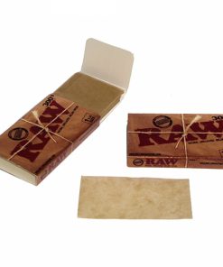 Alternative view of Raw 300 1 1/4 Rizla