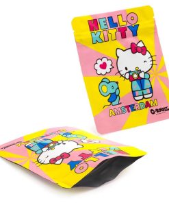 ZIP G-ROLLZ |Hello Kitty 'Retro Tourist' Smellproof Bags - 8pcs  - 100x125mm